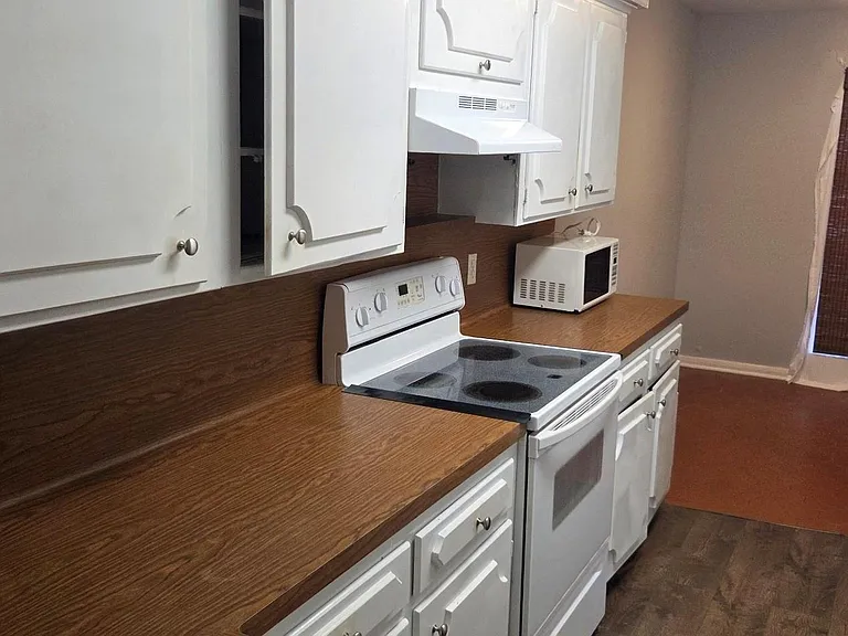 5217 Arboles Dr #D — Photo 11