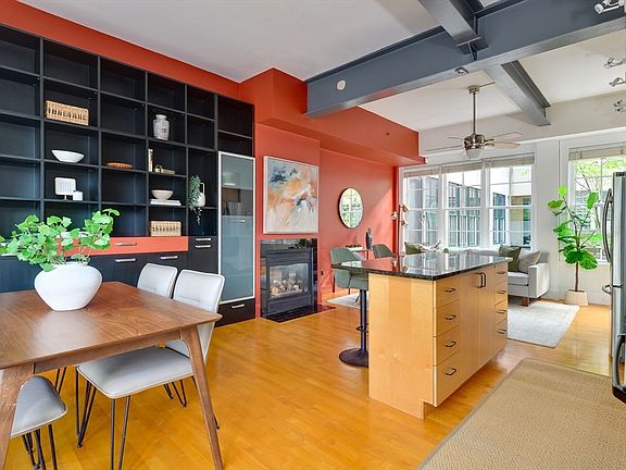 2nd image of 100 Erie St APT 10