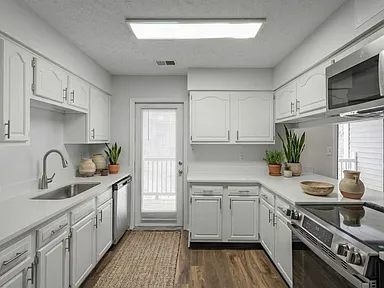The Delight - 2 Bedroom 1 Bath