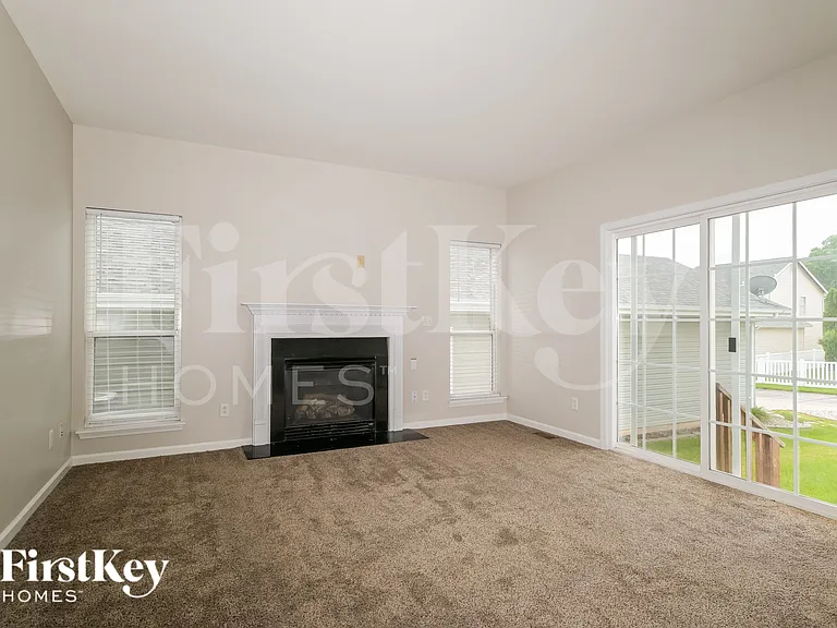 217 Hawksbury Pl — Photo 5