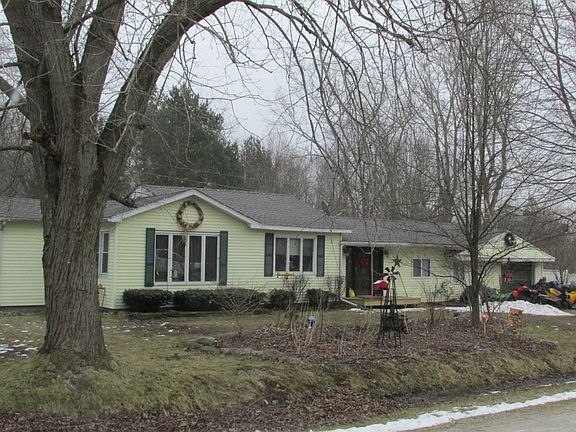 3rd image of 2038 Carmen Dr
