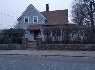 4 Sayward St, Gloucester, MA 01930