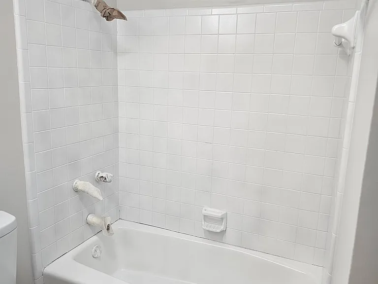 119 Albemarle Dr — Photo 20