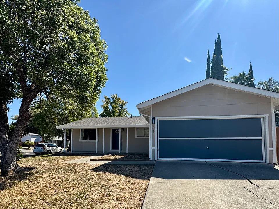 394 Yellowstone Dr