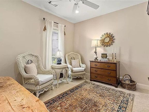 4th image of 1794 Covington Rdg Unit 902