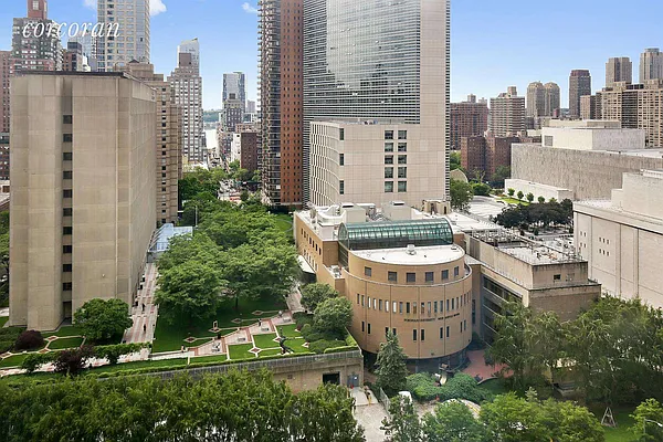 Rented by Corcoran | media 7