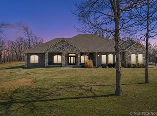 16283 Neel Dr, Claremore, OK 74017
