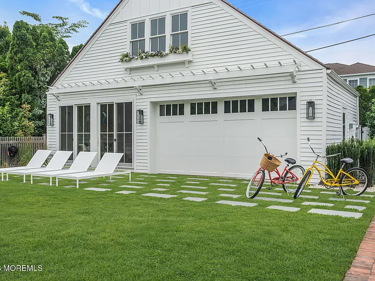 206 Brighton Ave — Photo 73