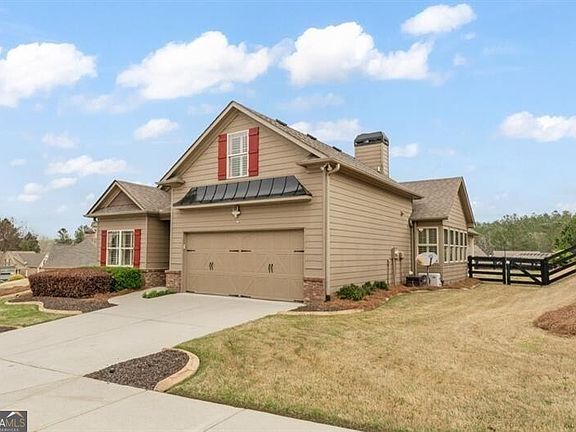 2nd image of 103 Hawthorne Ridge Cir