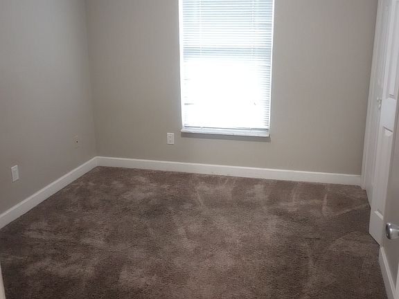 3rd image of 2416 Park Ave #23