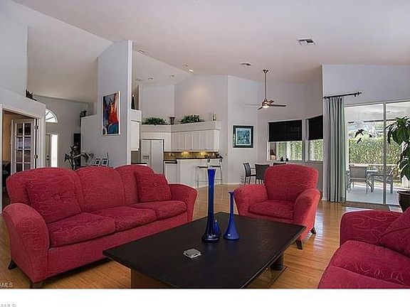 5th image of 8911 Springwood Ct