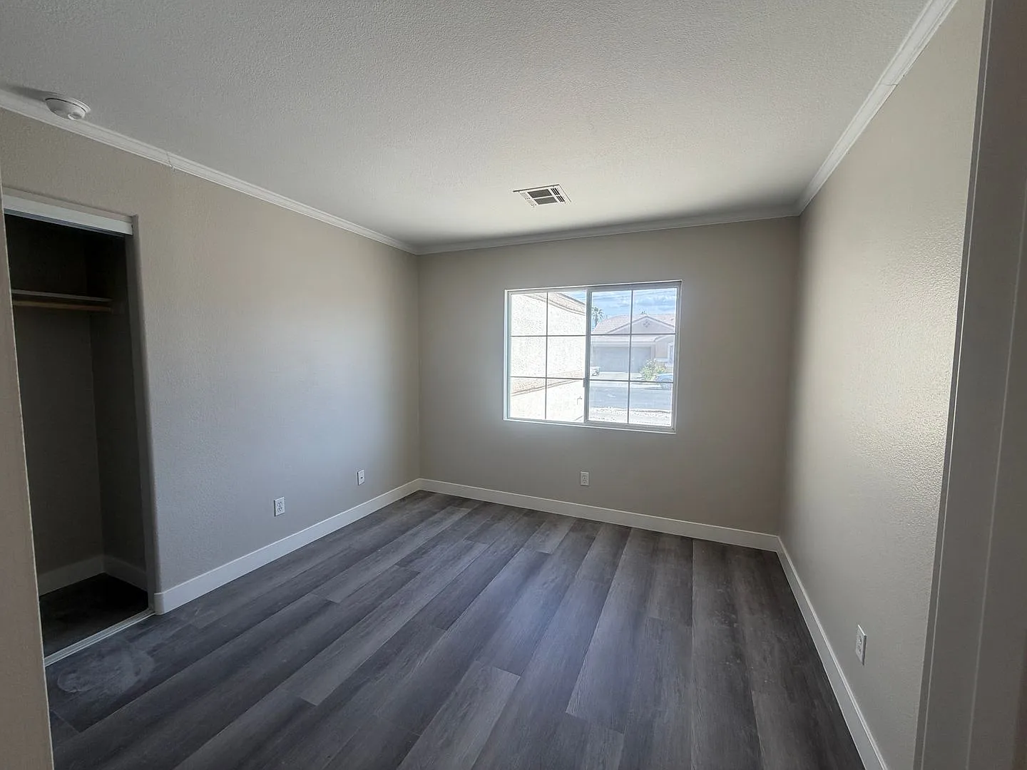 1018 Elliot Park Ave. — Photo 3