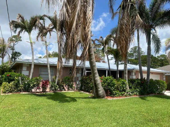 173 SE Fallon Dr, Port Saint Lucie, FL 34983