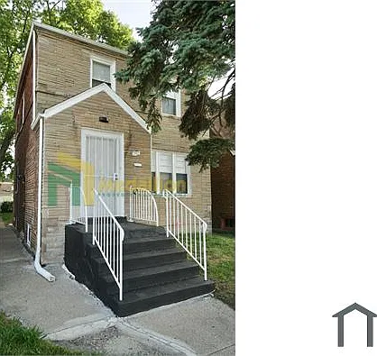3 bed, $2,300 — Photo 1