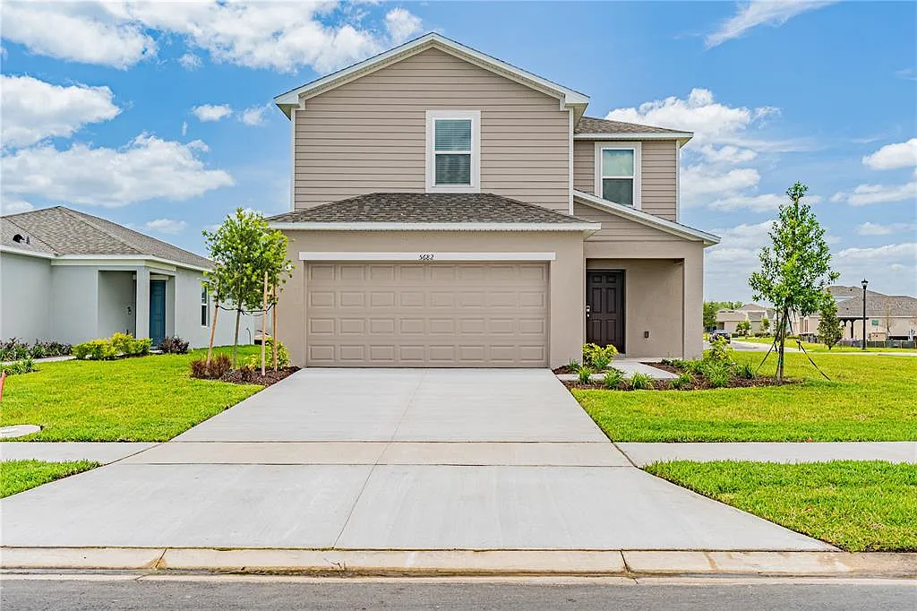 3 bed, 2.5 bath, 1853 sqft, $2,200 — Photo 1