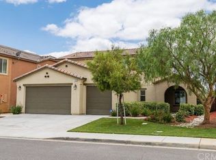 1133 Periwinkle Ln, Beaumont, CA 92223