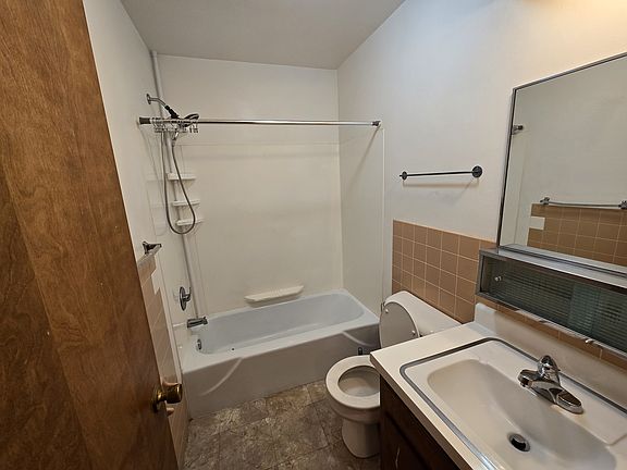 2nd image of 608 19th Ave W #1