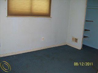 5th image of 27209 Pinewood St