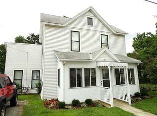 221 N Hayes St, Bellefontaine, OH