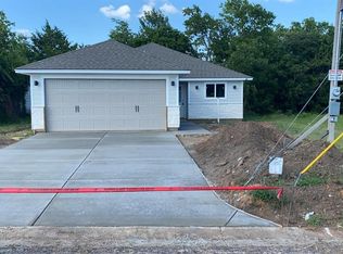 204 Apple St, Bryan, TX 77803