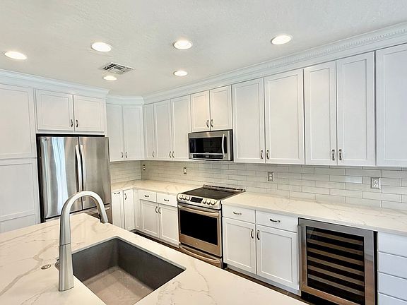 3rd image of 3640 S Barberry Pl
