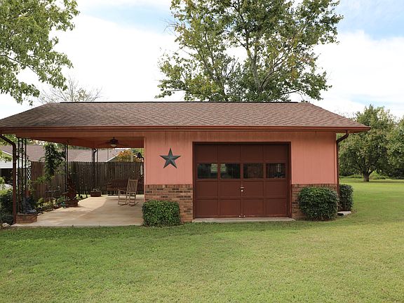 5th image of 117 Bradley Dr