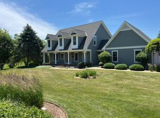 21075 Ridgeview Ln, Marengo, IL 60152