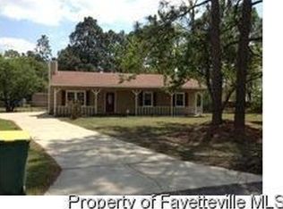 3711 Cherry Blossom Ln, Hope Mills, NC 28348