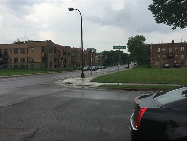 2nd image of 2420 Golden Valley Rd