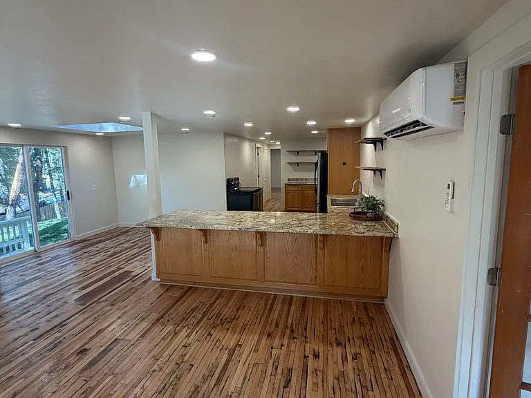 1366 Wards Creek Rd — Photo 7