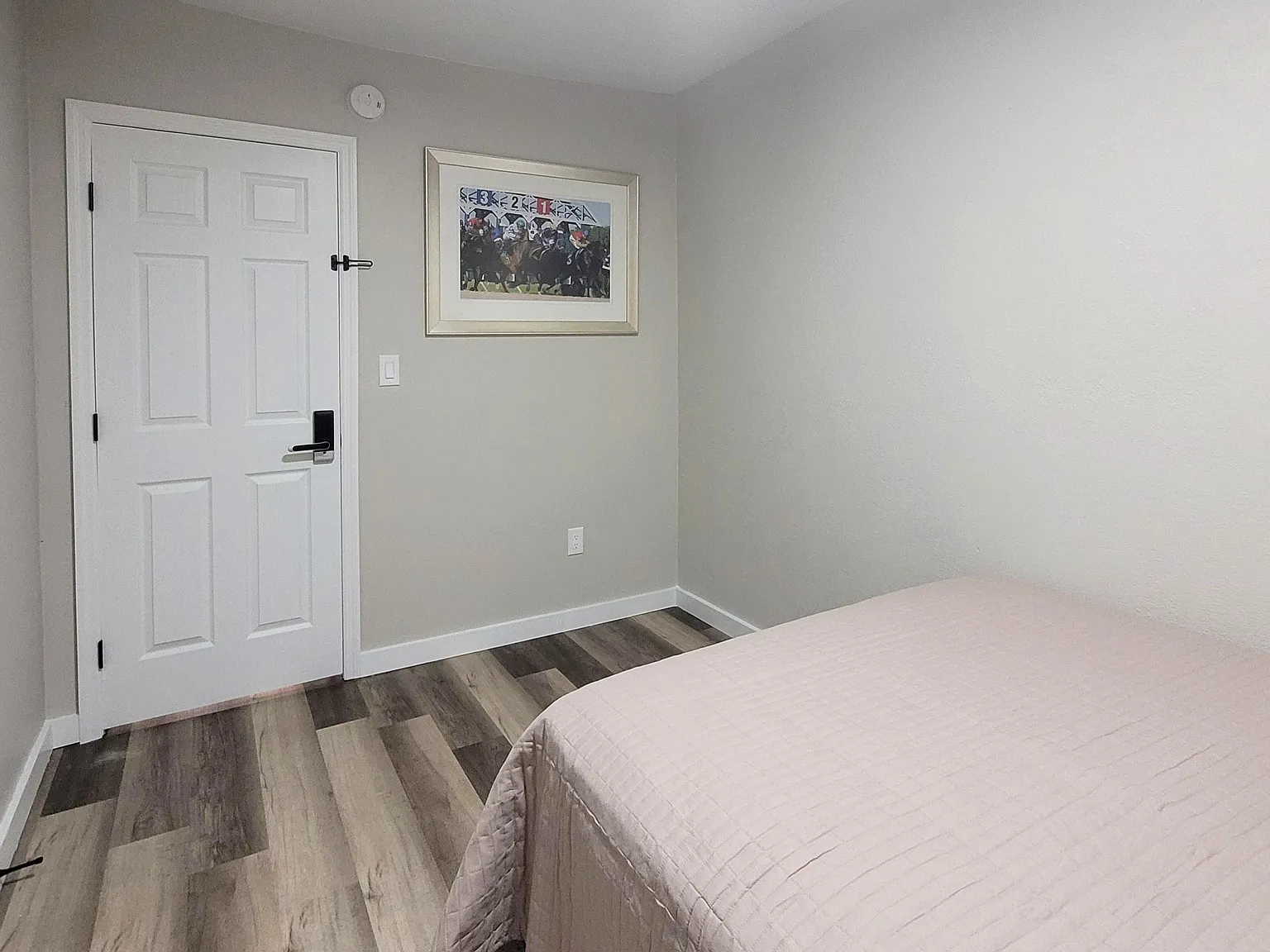 4 bed, 2.0 bath, 1344 sqft, $663 — Photo 1