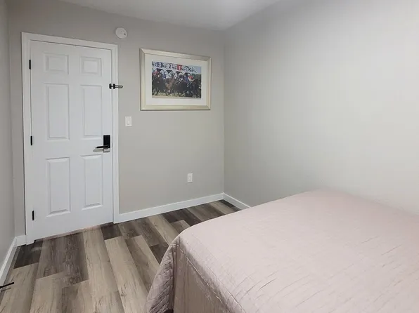 (undisclosed Address), Gainesville, FL 32641