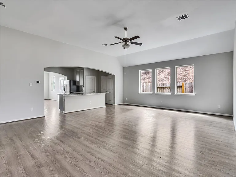 2643 Dry Creek Dr — Photo 8