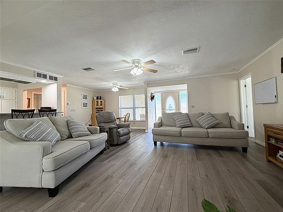 3rd image of 108 14th St
