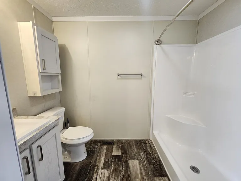 220 Maple Ave #220 — Photo 6