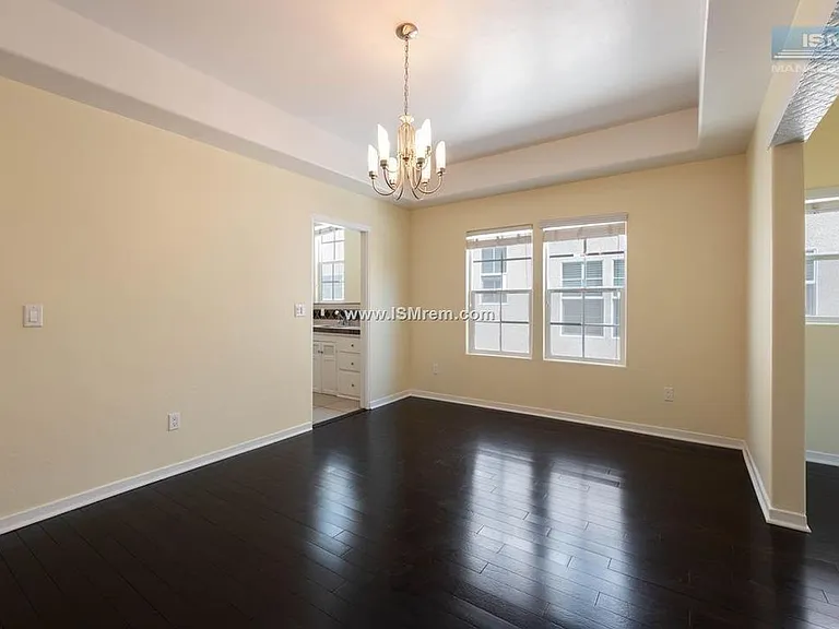 341 N Stanley Ave #347 — Photo 7