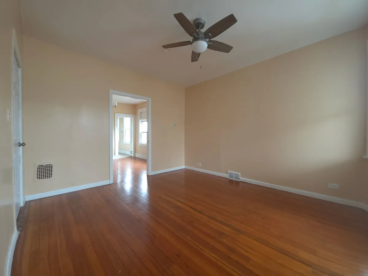 Building Photo - 326 Lenox Ave #324