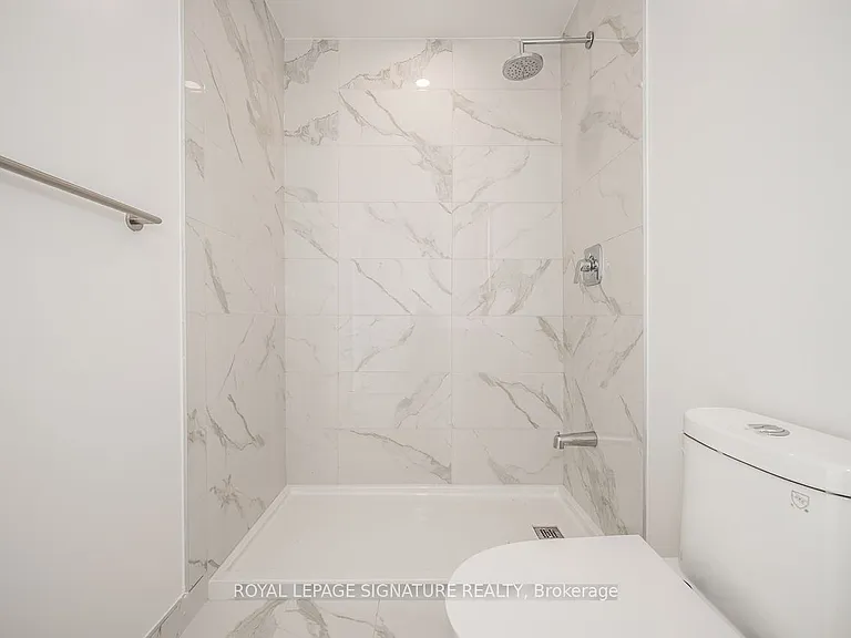 220 Missinnihe Way #1403 — Photo 23