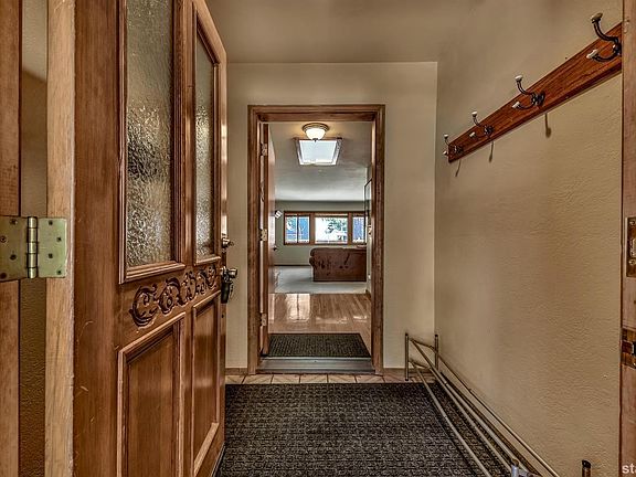 4th image of 1076 Antler Ct