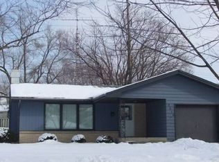 2516 Skokie Dr, Rockford, IL 61108