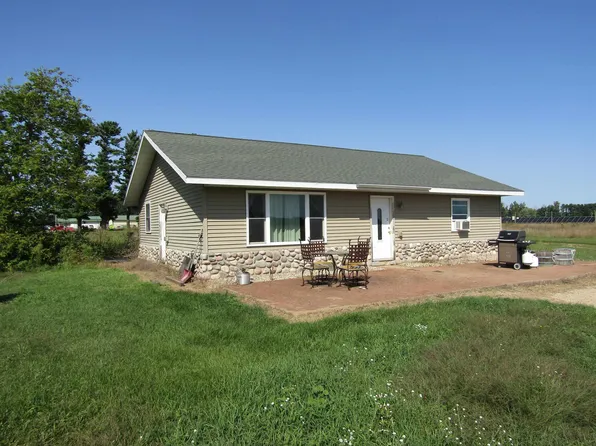 N2475 Yoder Ln, Wautoma, WI 54982