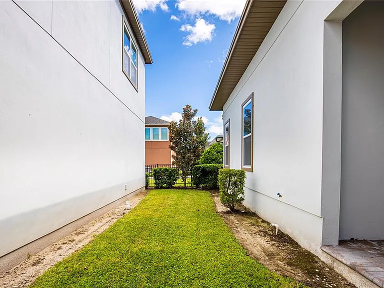 9233 Smithies St — Photo 29