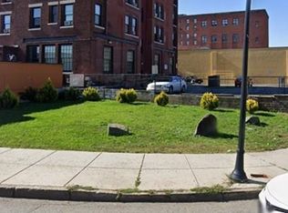 8 Chandler St, Worcester, MA 01609