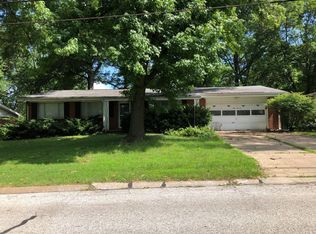 1161 Forest Home Dr, Saint Louis, MO 63137