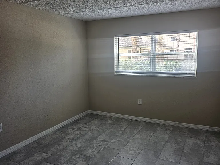 11700 Park Blvd #106 — Photo 13