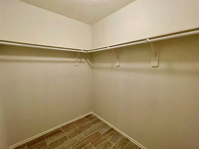 19127 Yaupon Ranch Dr — Photo 22