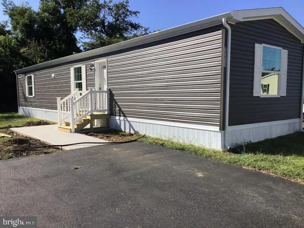 3051 Chandler Dr, Morrisville, PA 19067