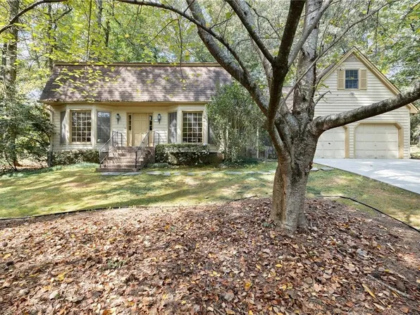 2480 Weatherford Ct, Marietta, GA 30068