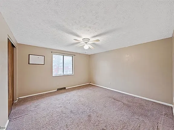 1st bedroom