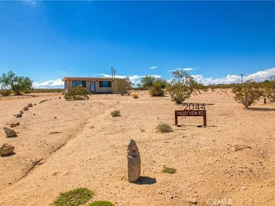 2044 Valley View Rd, Twentynine Palms, CA, 92277